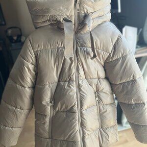 Beige quilted winter coat - NEVER USED